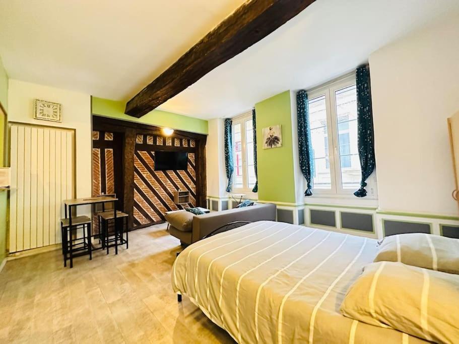 Le Havre De Paix Apartment Laon Luaran gambar